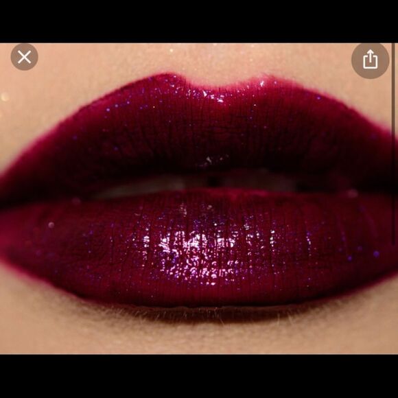 1 LEFT! Too Faced Tutti Fruiti Who Gives A Fig Lip Glaze - Picture 3 of 4